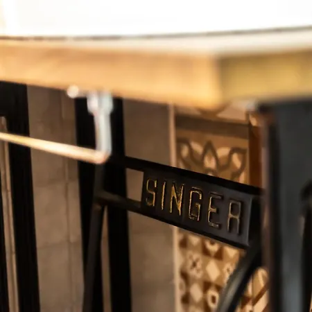 Sebeto Duomo نابولي